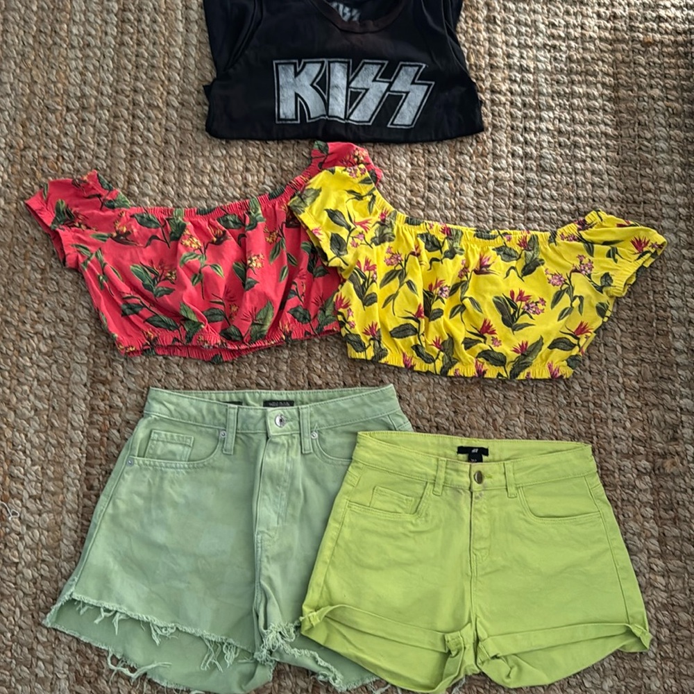 FORVER 21 H&M WILD FABLE SHORTS CROP TOP BUNDLE XS SIZE 2